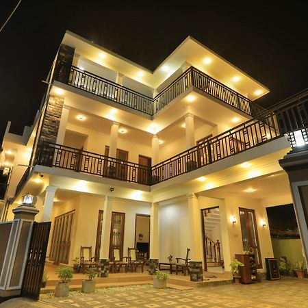 D Marit Motel Negombo Extérieur photo