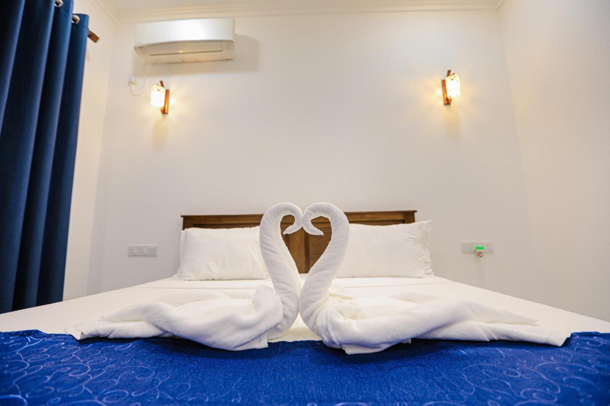 D Marit Motel Negombo Extérieur photo