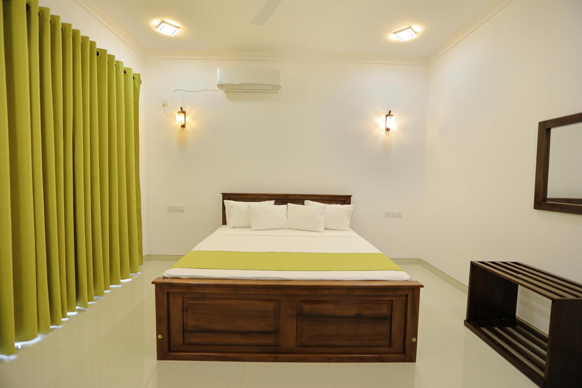 D Marit Motel Negombo Extérieur photo