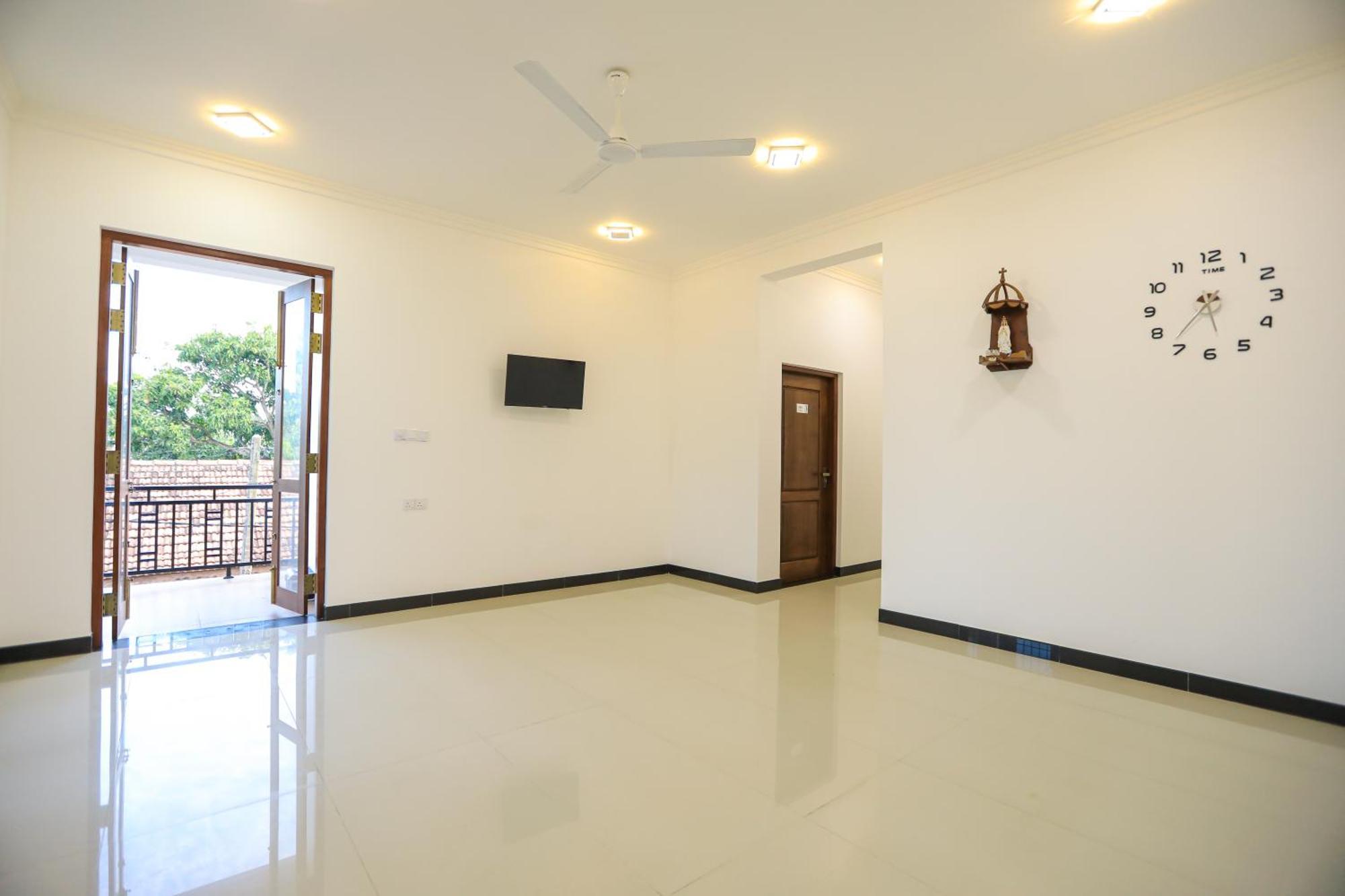 D Marit Motel Negombo Extérieur photo